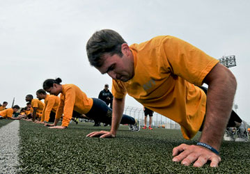 Sailors do a military workout to improve fitness  prevent injury  and train to optimize performance   U S  Navy photo by Mass